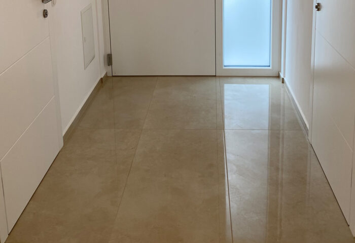 Social-Media-Update: Rundgang durch eine Fatestone-Wohnung mit Terrasse und Garten