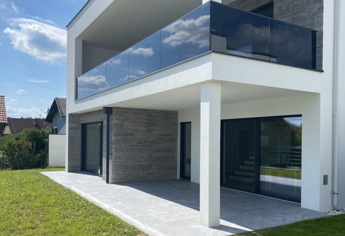 Projekt-Abschluss:  Seiersberg – Hofstättenweg 14 – Detail-Fotos der fertigen Wohnanlage