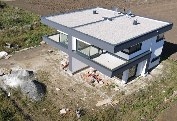 Video-Update: Dobl/Muttendorf – Hinterdorfweg 104 – Drohnenaufnahmen von der Fassade