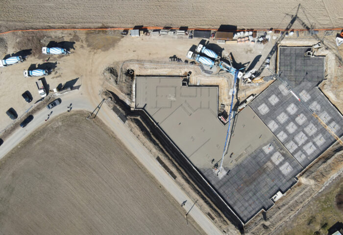 Video-Update: Stainz – Graschuh 131 – Drohnenvideo zur Betonage der Tiefgaragen-Bodenplatte